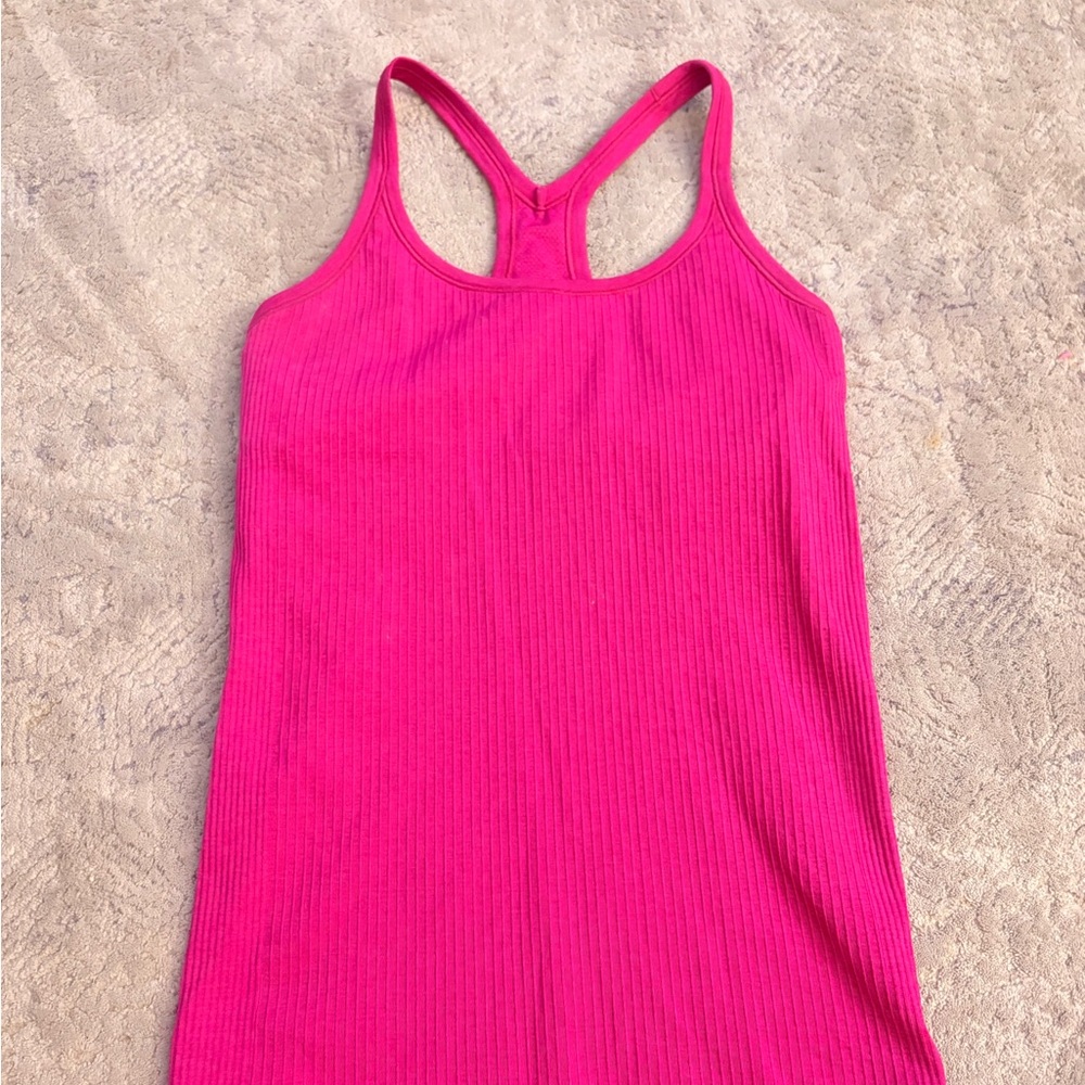 Lululemon- Ebb to street tank
